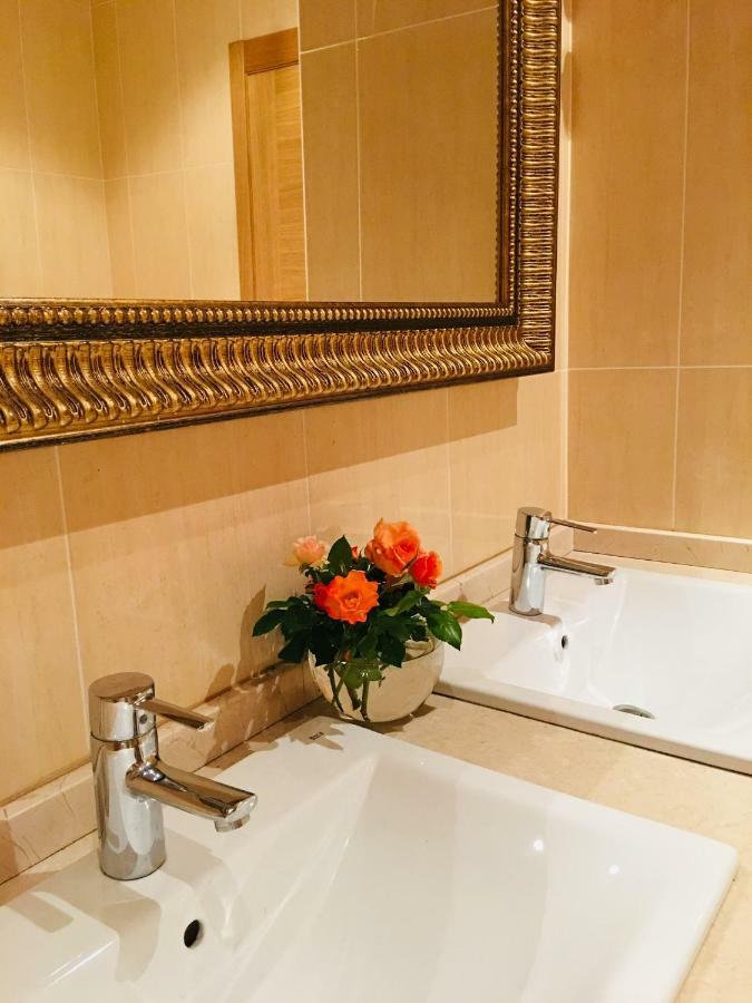Hotel Av Apartamentos Lobios Εξωτερικό φωτογραφία